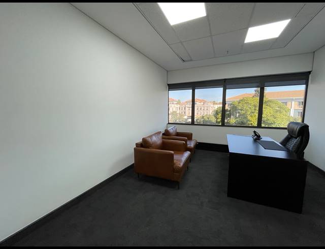 300.65M² OFFICE TO LET IN RIVONIA
